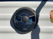 outside-speakers thumbnail