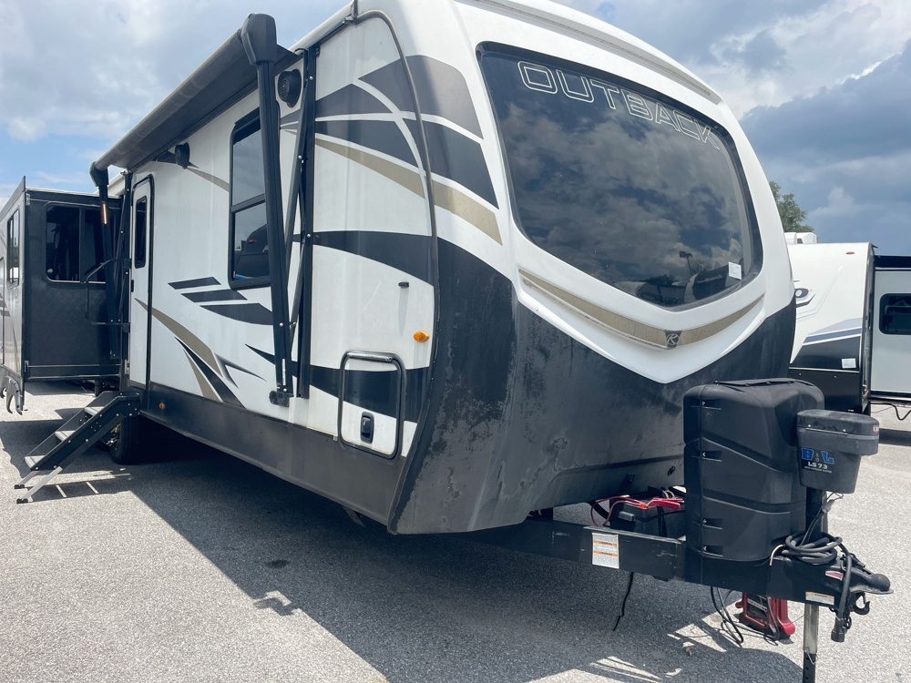 2022 Keystone Outback 330RL - Stock #2622100 | Dover, FL | Camping World