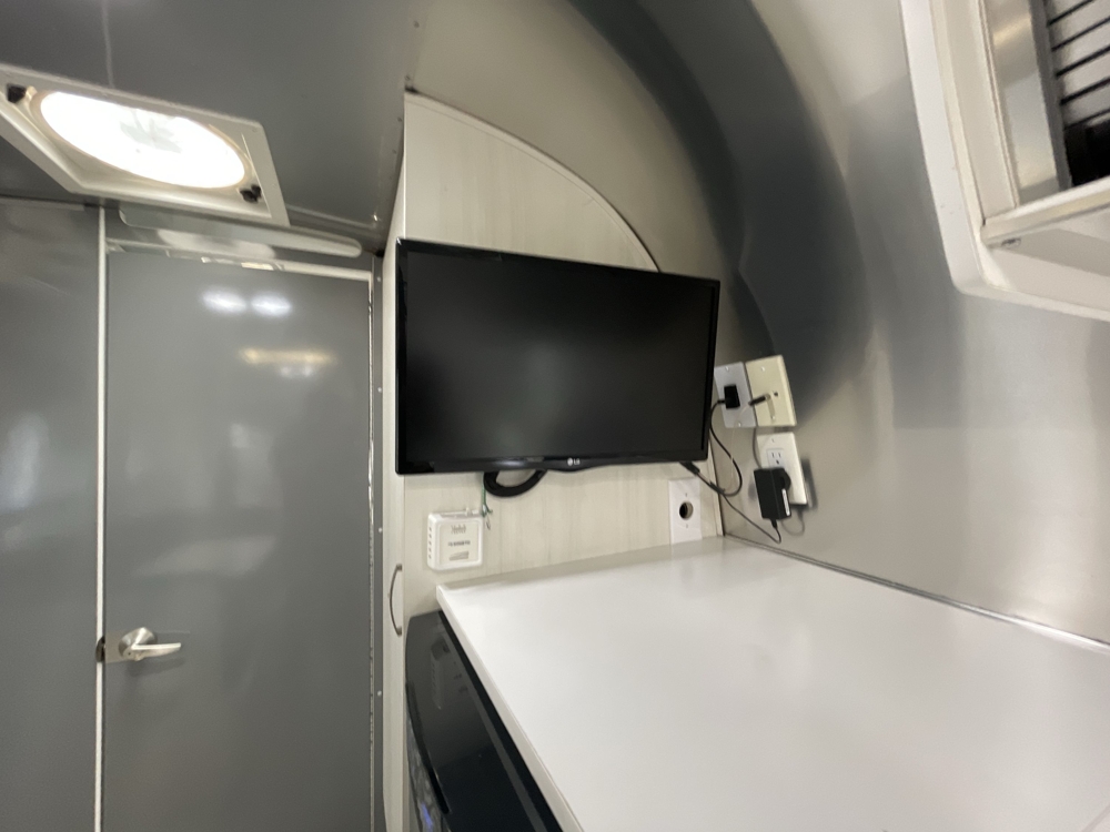 entertainment-center