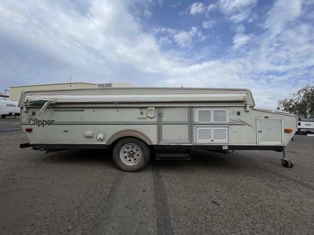 2005 Coachmen Clipper Classic 1285ST — photo 3 of 8