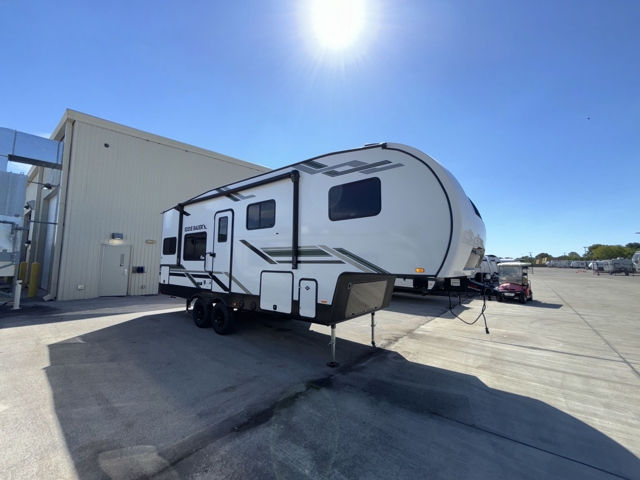 2025 Heartland Eddie Bauer Signature 2500RK — photo 1 of 8