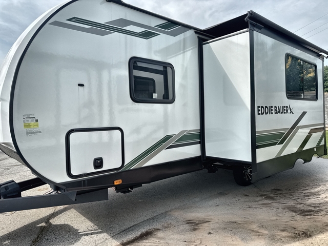 2025 Heartland Eddie Bauer Signature 2300RB — photo 7 of 8