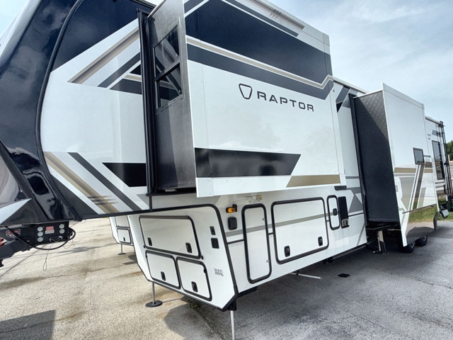 2026 Keystone Raptor 352 — photo 7 of 8