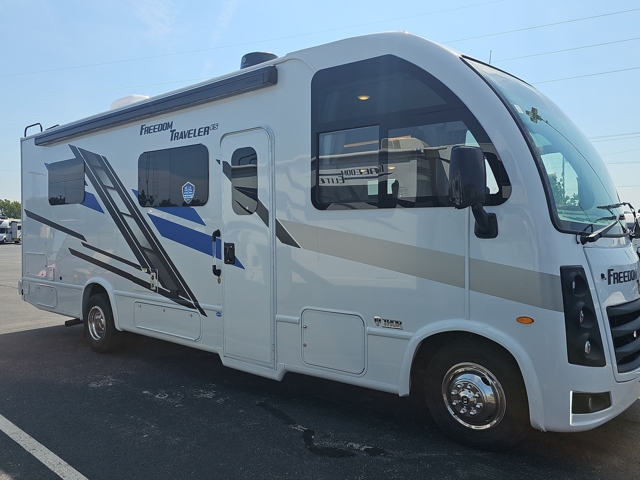 2026 Thor Freedom Traveler A26 — photo 6 of 8