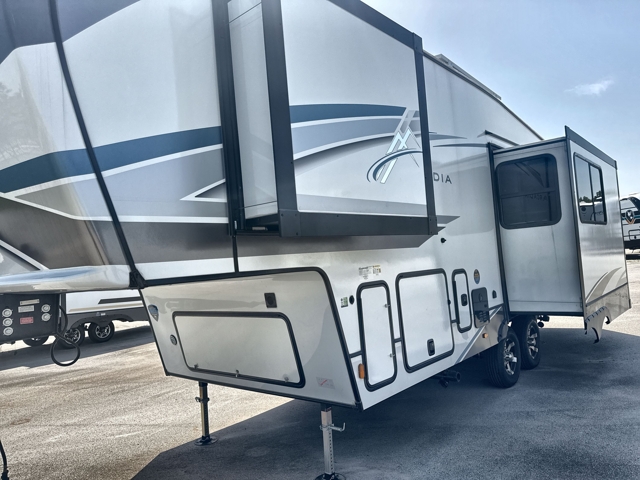 2025 Keystone Arcadia Super Lite 242SLMD — photo 5 of 8