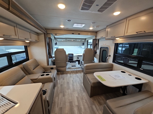 2026 Thor Windsport 29L — photo 3 of 8
