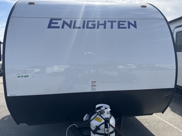2026 Gulf Stream Enlighten 17RB — photo 5 of 8