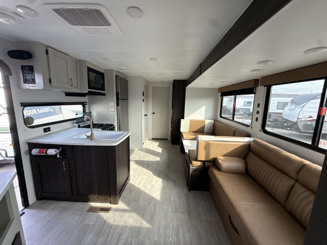 2026 Crossroads Zinger 295BH — photo 3 of 8