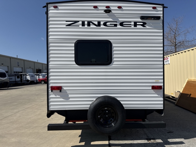 2026 Crossroads Zinger 331BH — photo 8 of 8