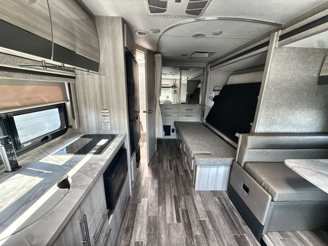 2024 Thor Gemini 23TW — photo 4 of 8