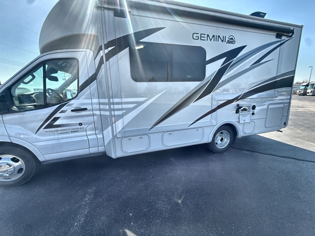 2024 Thor Gemini 23TW — photo 7 of 8