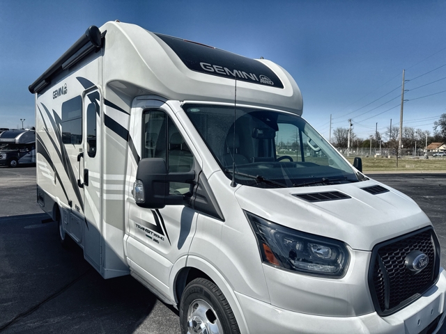 2024 Thor Gemini 23TW — photo 1 of 8