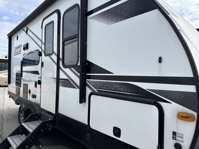 2022 Coleman Coleman Light 1805RB — photo 6 of 8