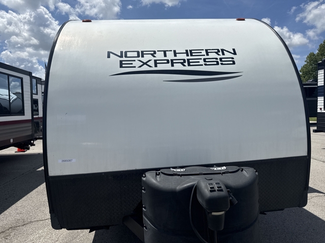 2023 Gulf Stream Northern Express 21MBD — photo 4 of 8