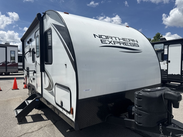 2023 Gulf Stream Northern Express 21MBD — photo 1 of 8