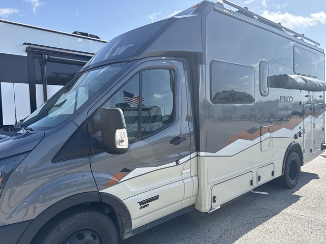 2027 Winnebago Ekko 22A — photo 6 of 8