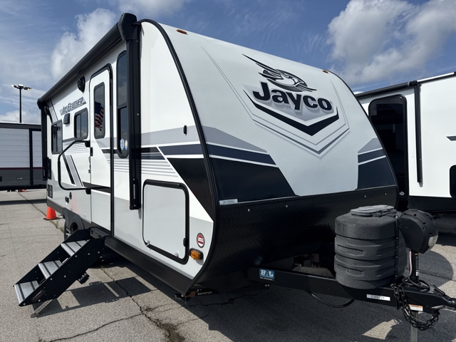 2024 Jayco Jay Feather 19MRK — photo 1 of 8