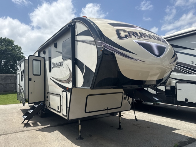 2018 Prime Time Crusader 297RSK — photo 1 of 8