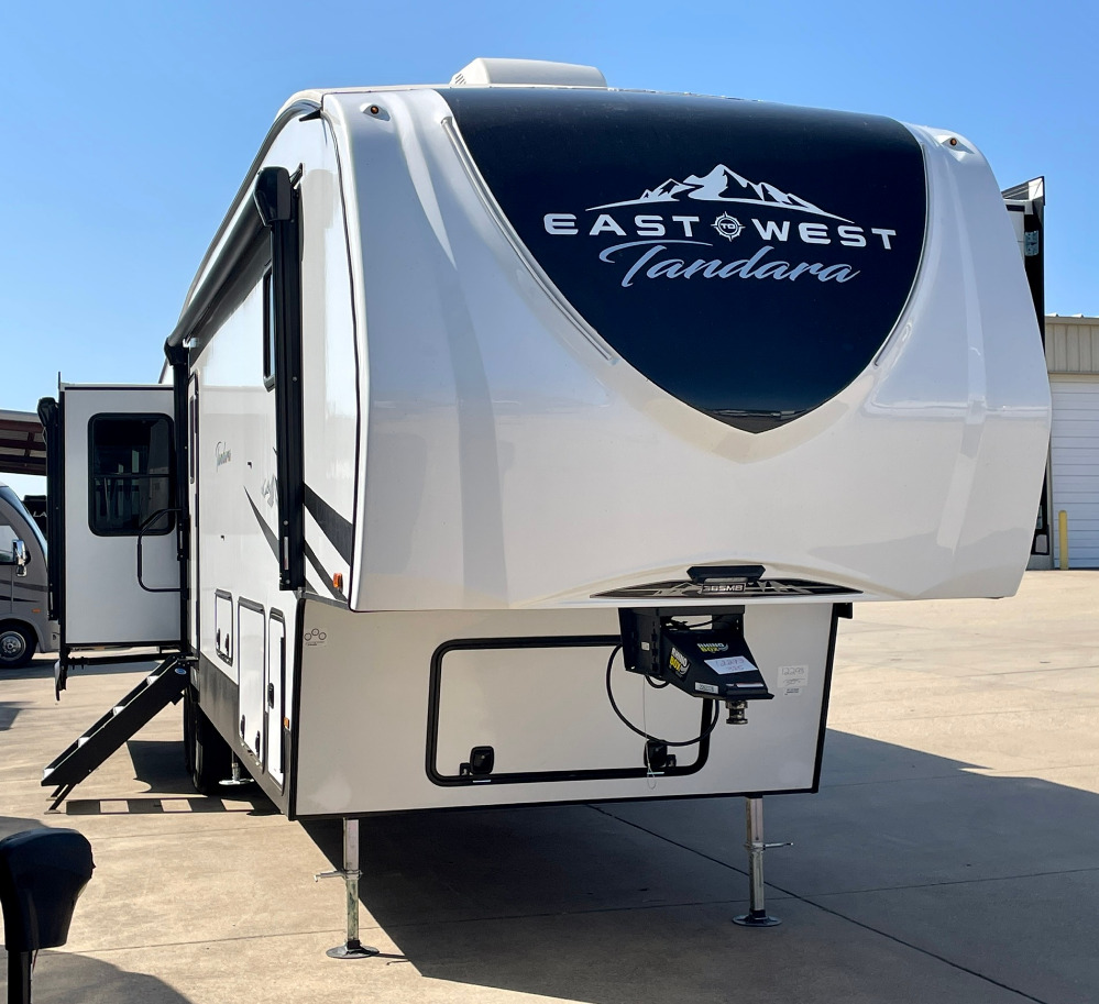 East To West Tandara 385MB Camping World of Tyler 2263376