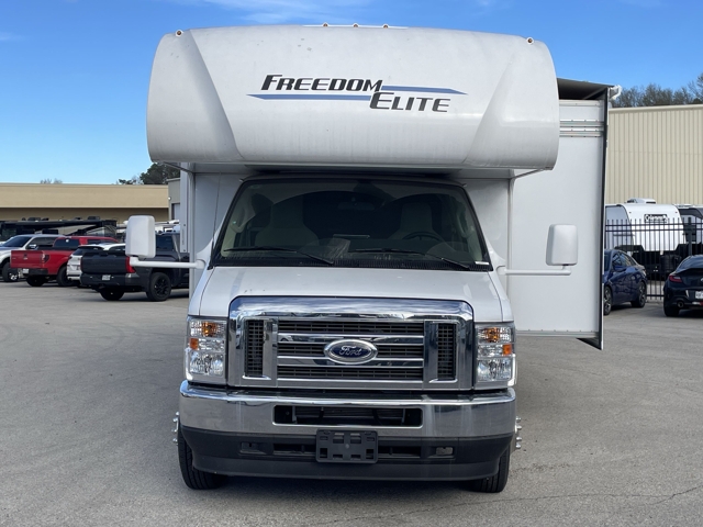 2025 Thor Freedom Elite 27HE — photo 5 of 8