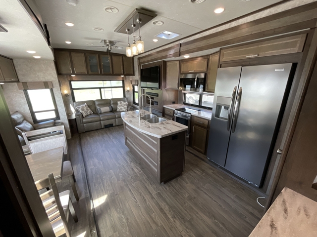 2019 Highland Ridge Open Range 3X 384RLS — photo 3 of 8