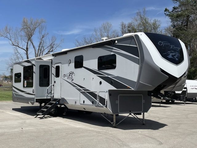 2019 Highland Ridge Open Range 3X 384RLS — photo 1 of 8