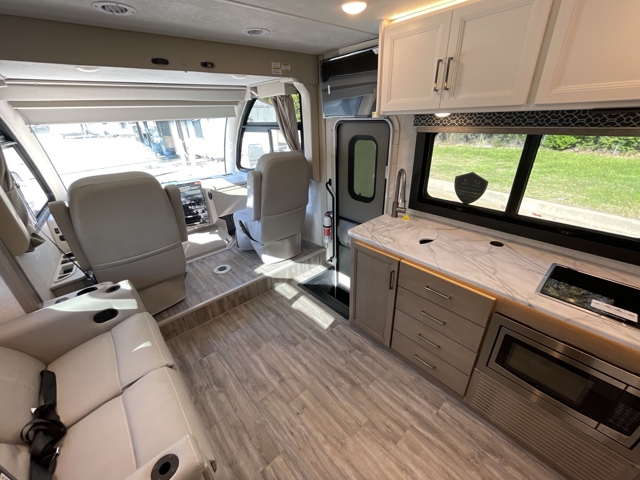 2026 Thor Freedom Traveler A26 — photo 4 of 8