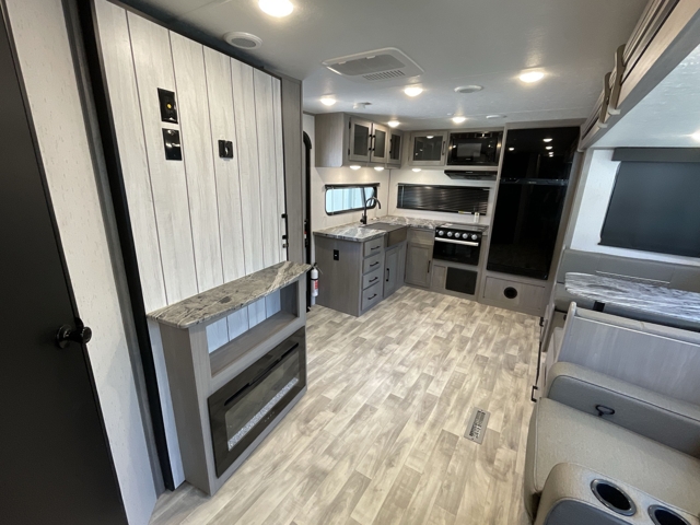2023 Dutchmen Kodiak Ultra-lite 257RKSL — photo 4 of 8