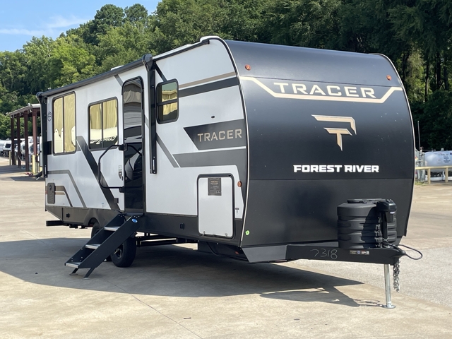 2027 Prime Time Tracer 220RS — photo 1 of 8