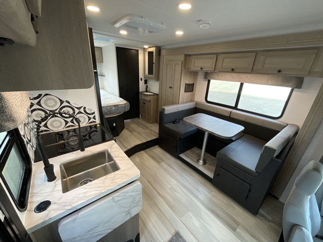 2026 Forest River Forester LE 2151SF — photo 3 of 8