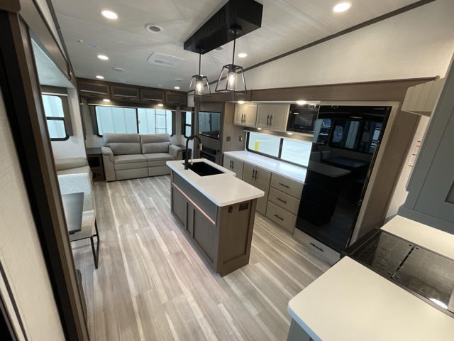 2026 Keystone Cougar 28RLI — photo 3 of 8