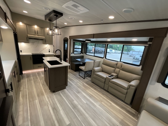 2026 Keystone Cougar 28RLI — photo 4 of 8