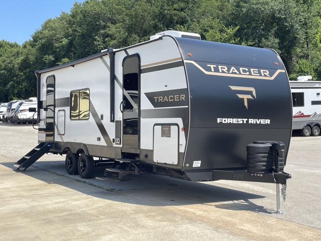 2027 Prime Time Tracer 235RK — photo 1 of 8