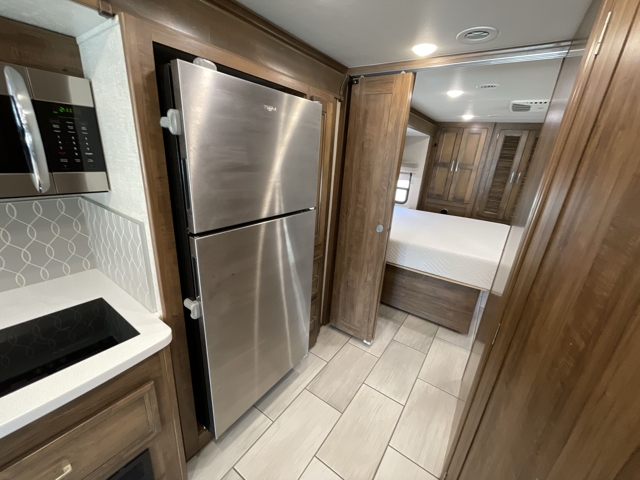 2020 Coachmen Sportscoach RR 403QS — photo 8 of 8