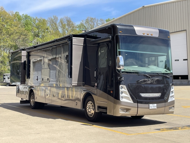 2020 Coachmen Sportscoach RR 403QS — photo 1 of 8