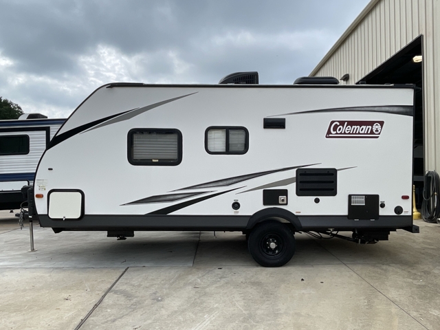 2020 Coleman Coleman Light LX 1705RB — photo 7 of 8