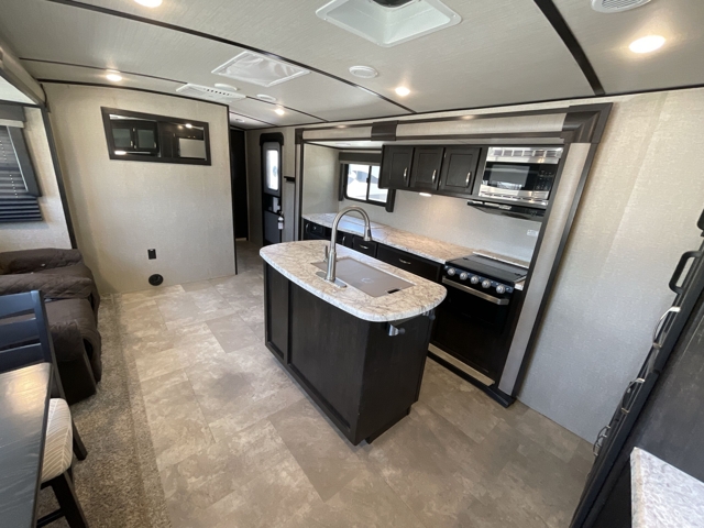 2019 Grand Design Imagine 2670MK — photo 3 of 8