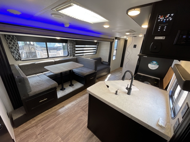 2022 Forest River Grey Wolf 29TE — photo 3 of 8