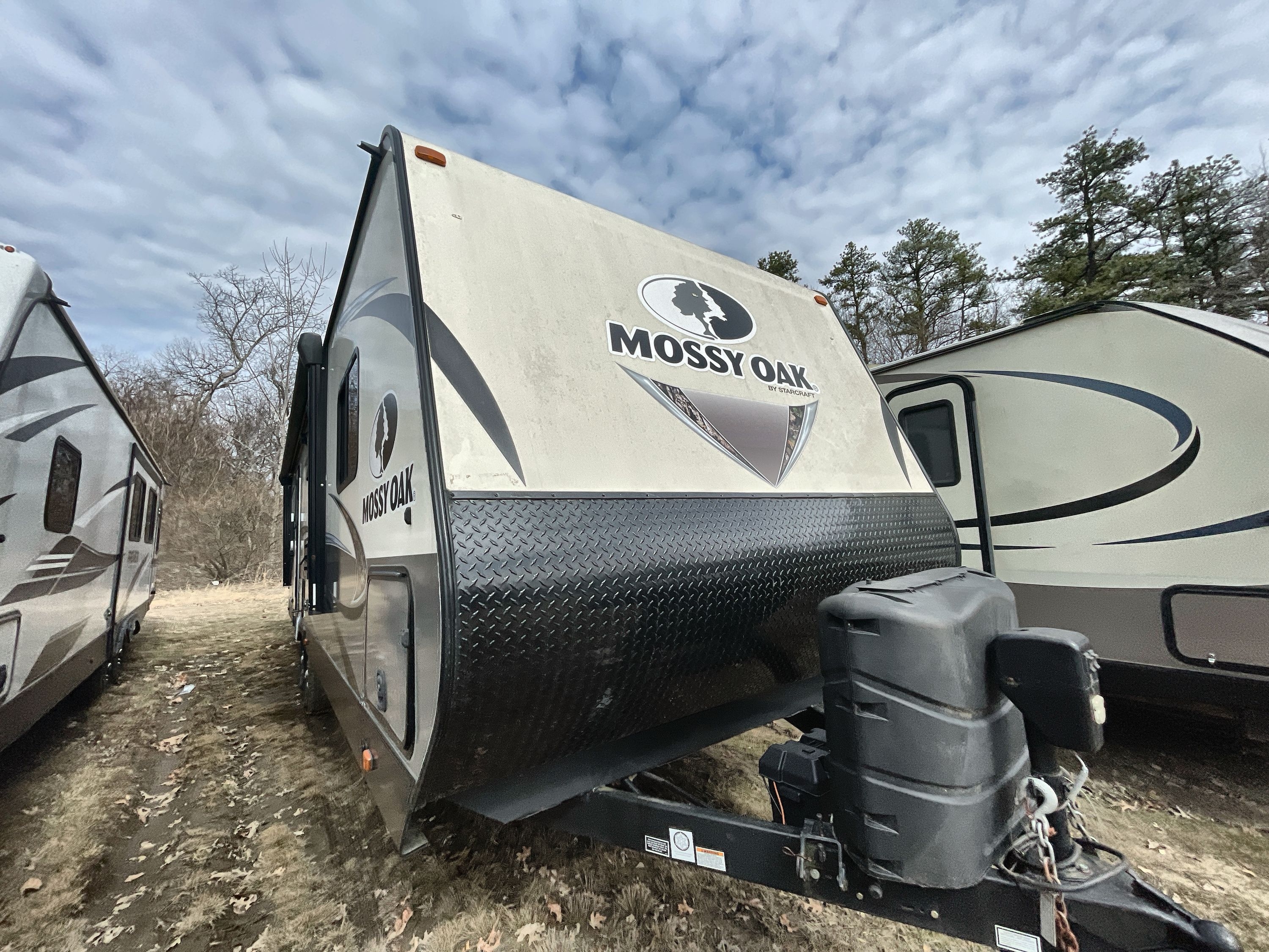 New or Used Starcraft Mossy Oak RVs for Sale | Camping World