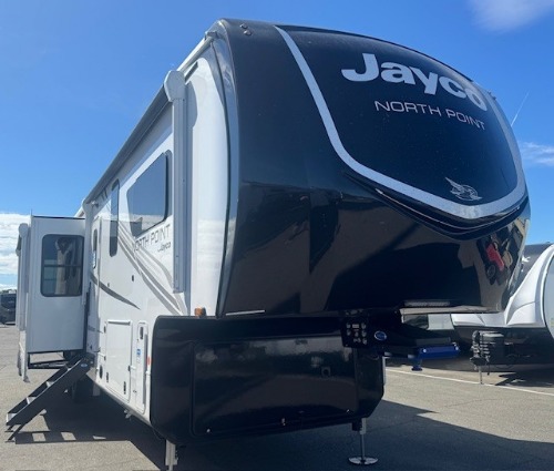 RV carousel image 1