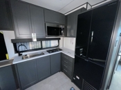 inside-kitchen thumbnail