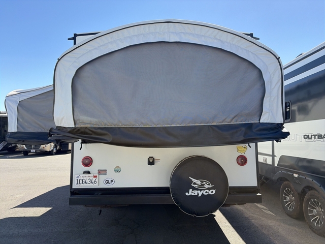 2020 Jayco Jay Feather X23E — photo 5 of 8