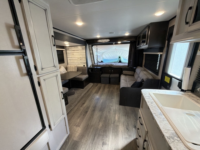2020 Jayco Jay Feather X23E — photo 2 of 8