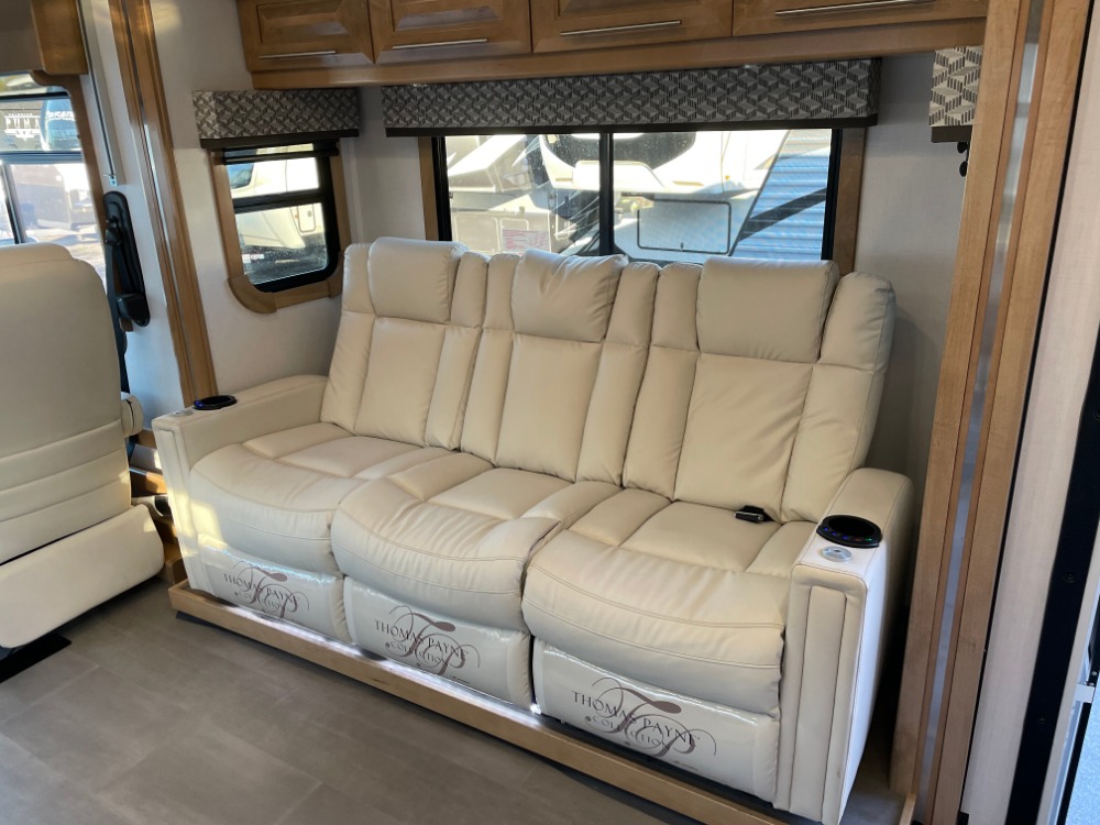 Forest River 7 Series 32J Camping World of West Boylston