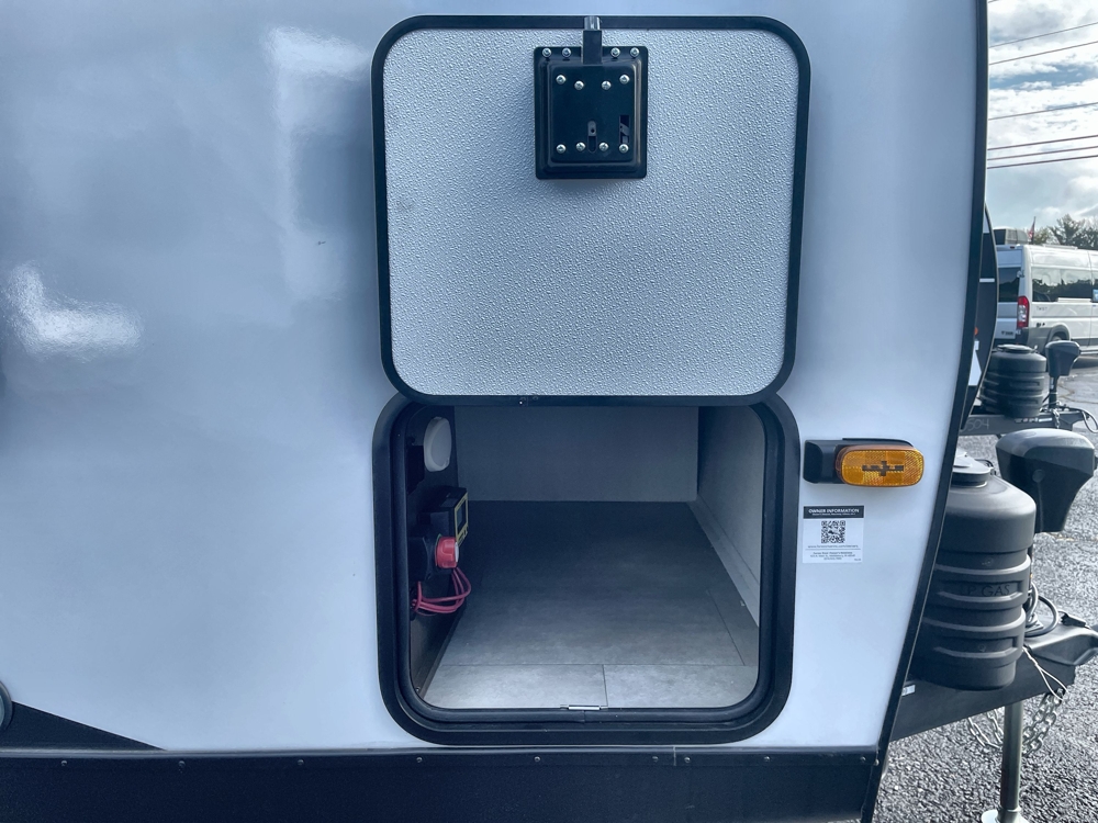 pass-through-storage