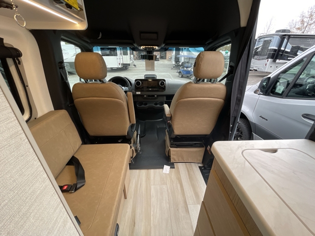2026 Thor Eddie Bauer 19EB — photo 8 of 8
