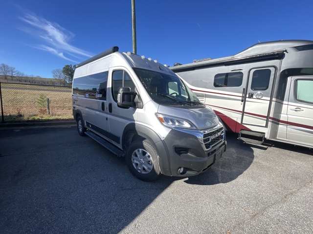 2026 Thor Eddie Bauer 18EB — photo 1 of 8