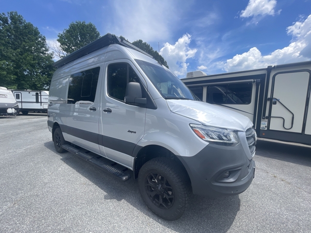 2026 Jayco Terrain 19Y — photo 1 of 8
