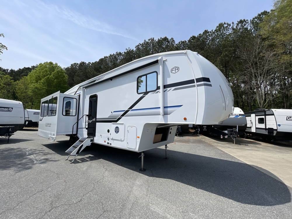 Camping World Woodstock Georgia