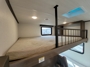 overhead-bunk